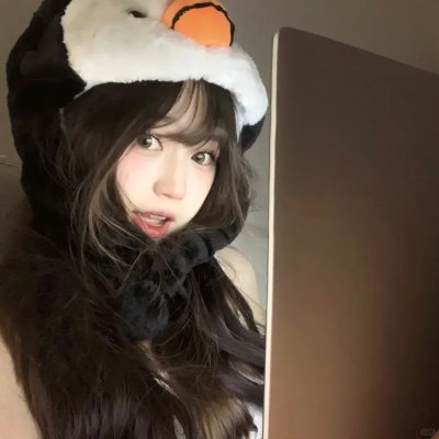 小姐嬉春
